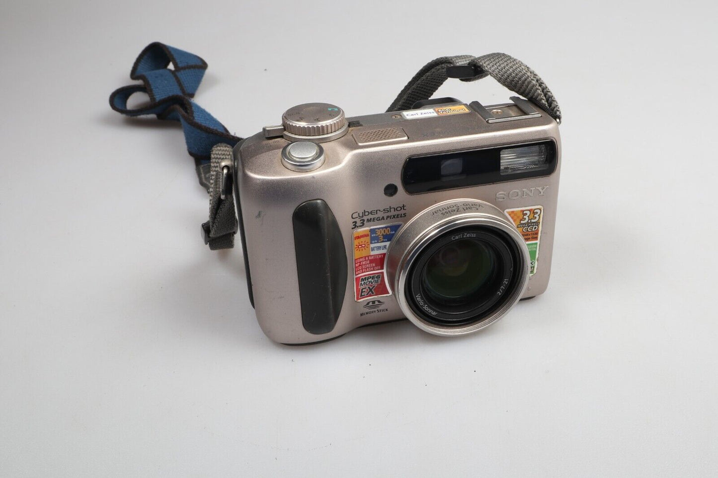 Sony Cybershot DSC-S75 | Fotocamera digitale compatta | 3,3MP | Argento