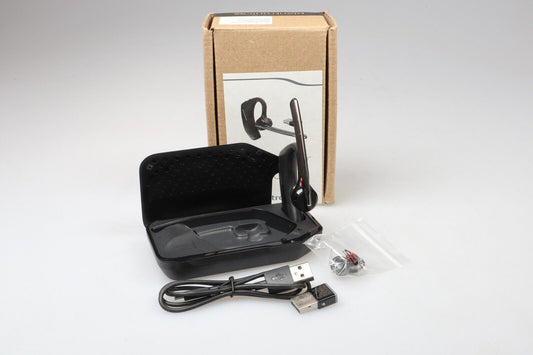 Plantronics Voyager 5200 UC | Bluetooth Headset & Case | Black