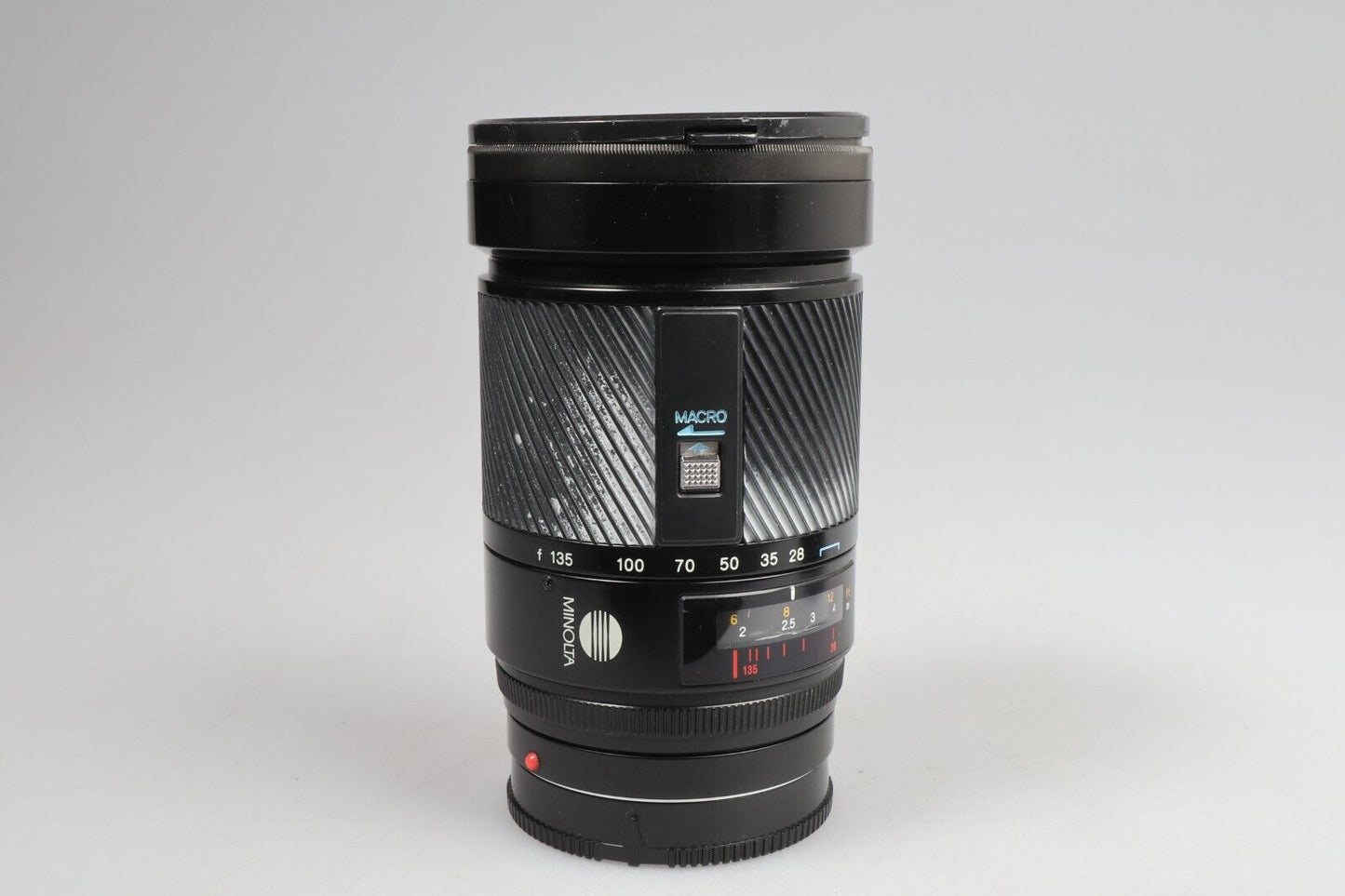 Minolta Macro Zoom Lens | 28-135mm F/4(22)-4.5 | Sony A Mount