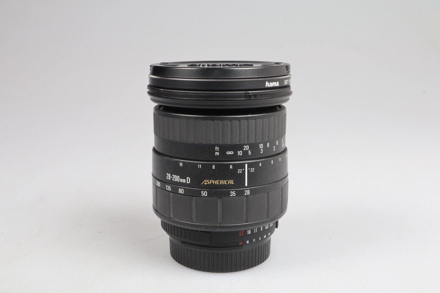 Sigma Zoom Aspherical Lens | 28-200mm D 1:3.8-5.6 | UC Mount