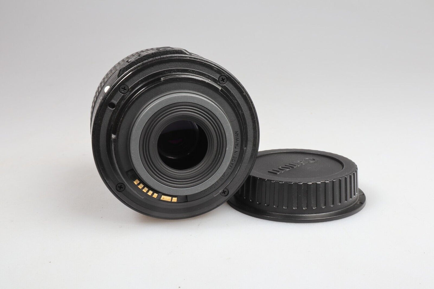 Canon EF-S-zoomlens | 18-55 mm f/3.5-5.6 IS | Canon EF-S-vatting