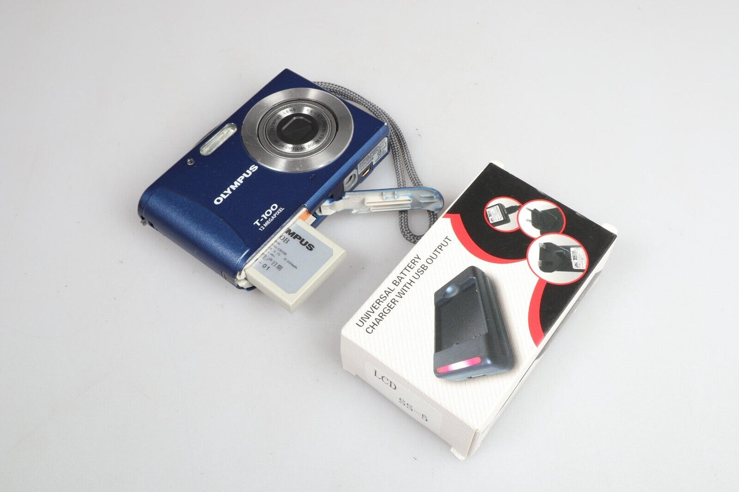 Olympus T-100 | Digital Compact Camera | 12MP | Blue