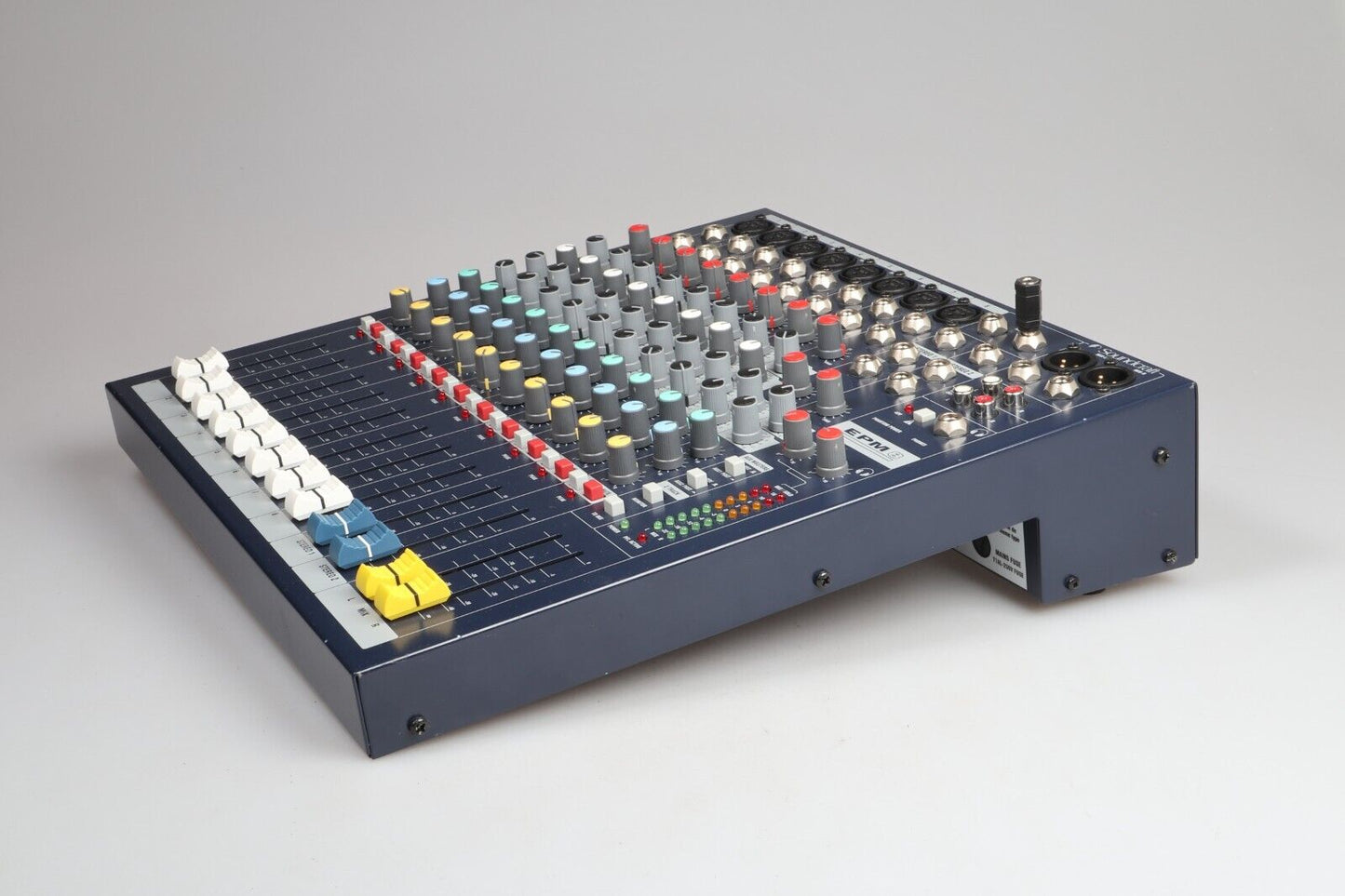 Soundcraft EPM8 | Audiomixer