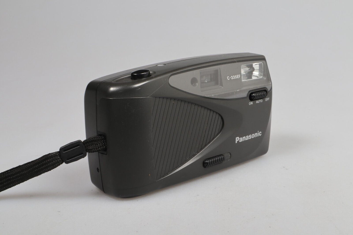 Panasonic C-335EF | Fotocamera punta e scatta da 35 mm | Nero