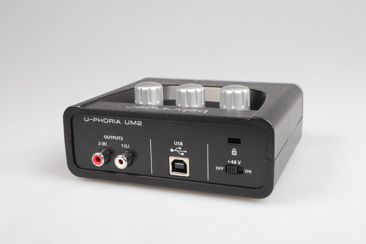 Behringer U-Phoria UM2 | USB Audio Interface