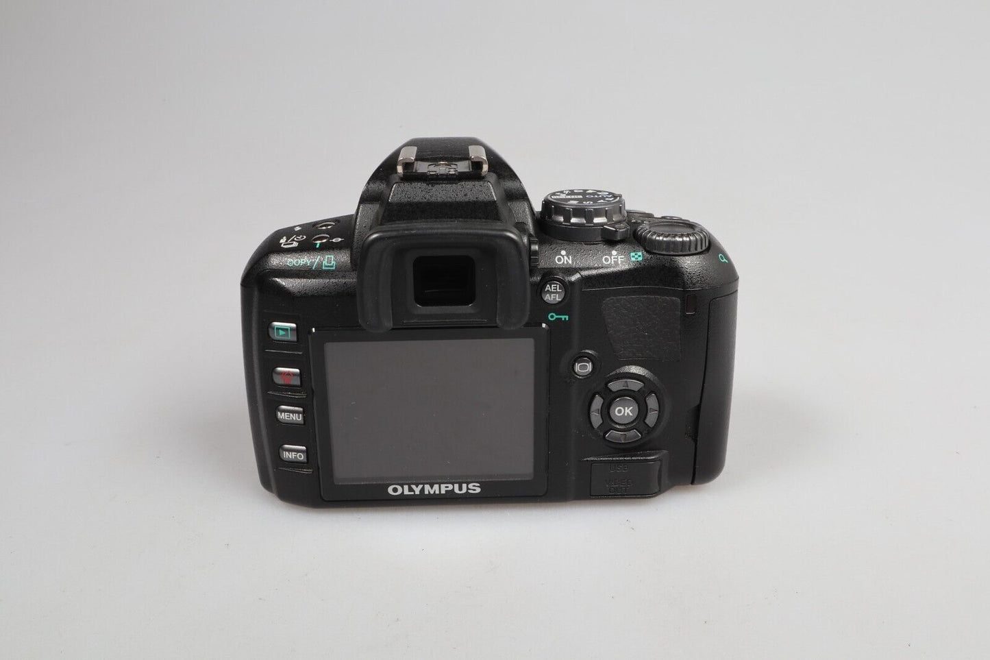 Olympus E-410 | Digital SLR Camera | Olympus Zuiko 14-42mm 1:3.5-5.6 Lens