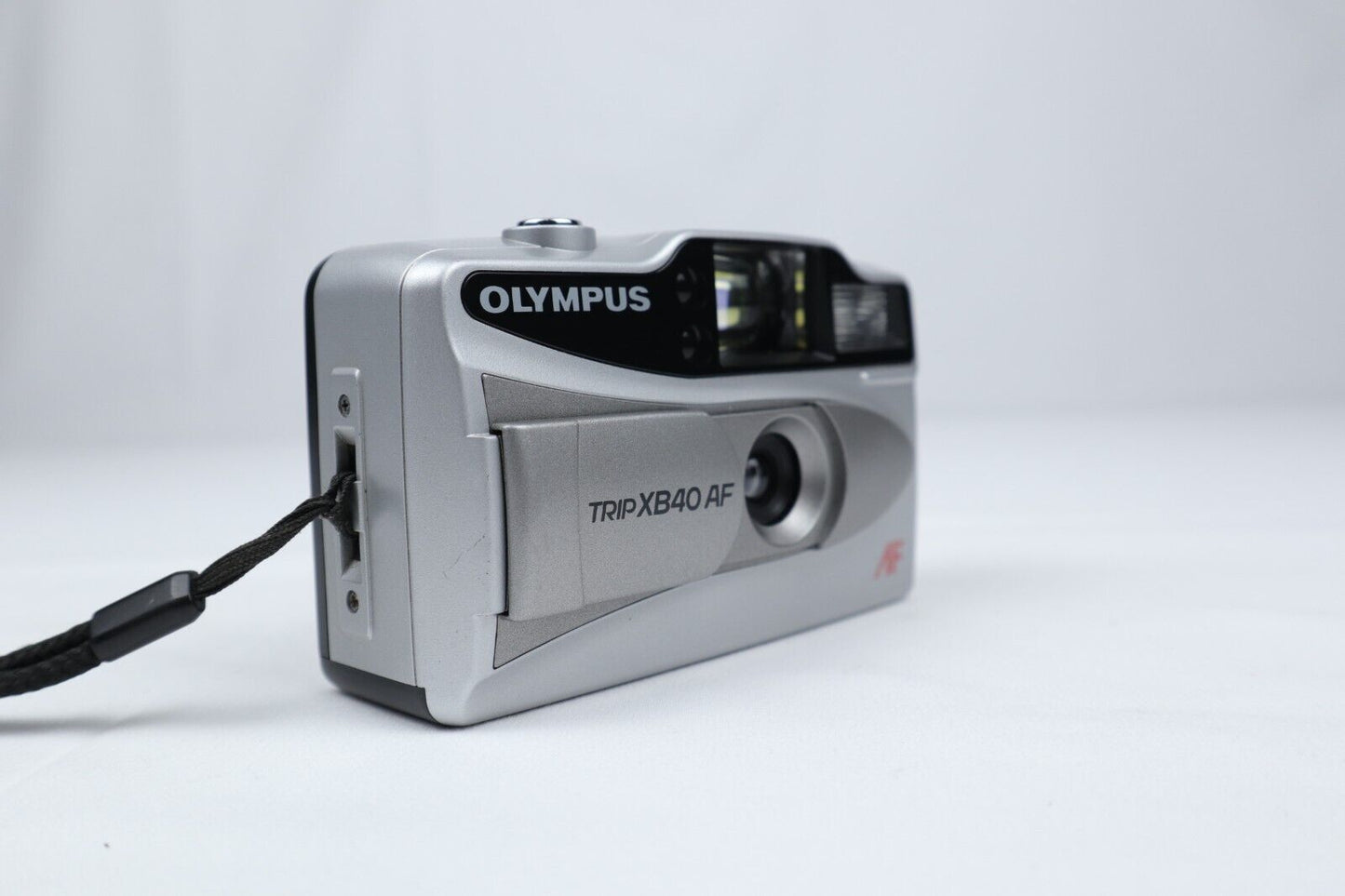 Olympus Trip XB40 AF | 35mm SLR Film Camera | Silver