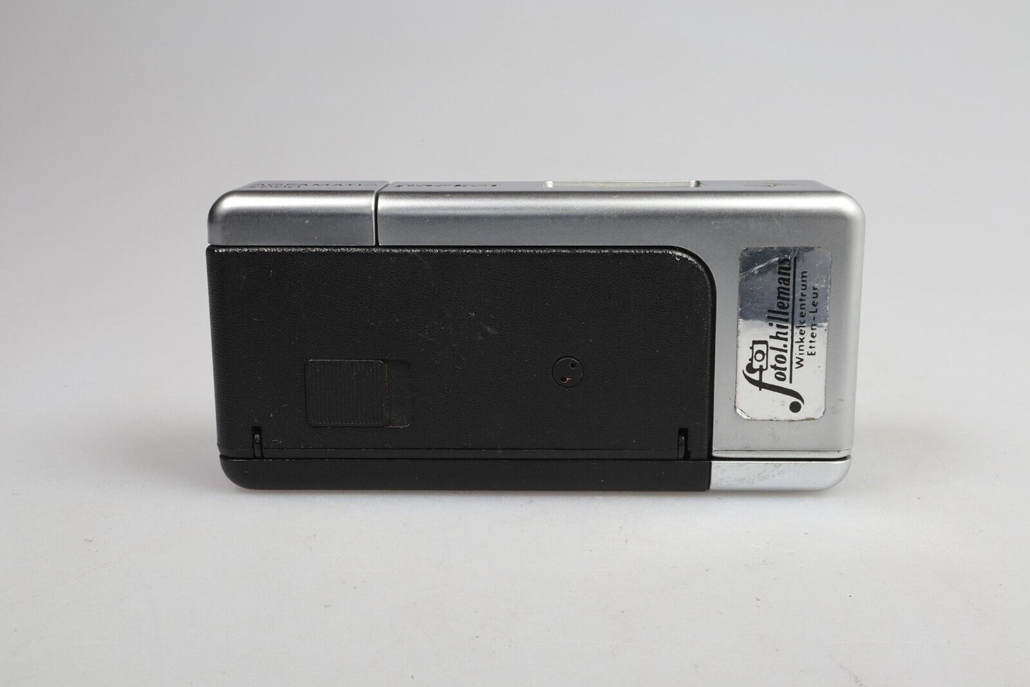 Agfa Agfamatic 2000 Sensor Pocket | 110 Film Camera | Silver/Black