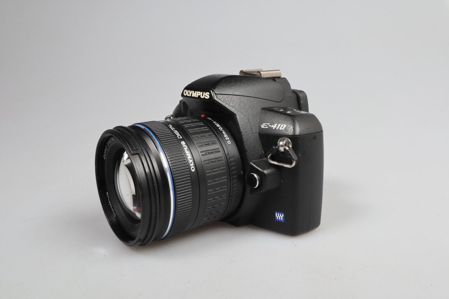 Olympus E-410 | Digital SLR Camera | Olympus Zuiko 14-42mm 1:3.5-5.6 Lens