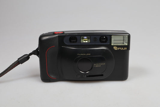 Fuji DL-60 | 35mm Point & Shoot Film Camera | Black