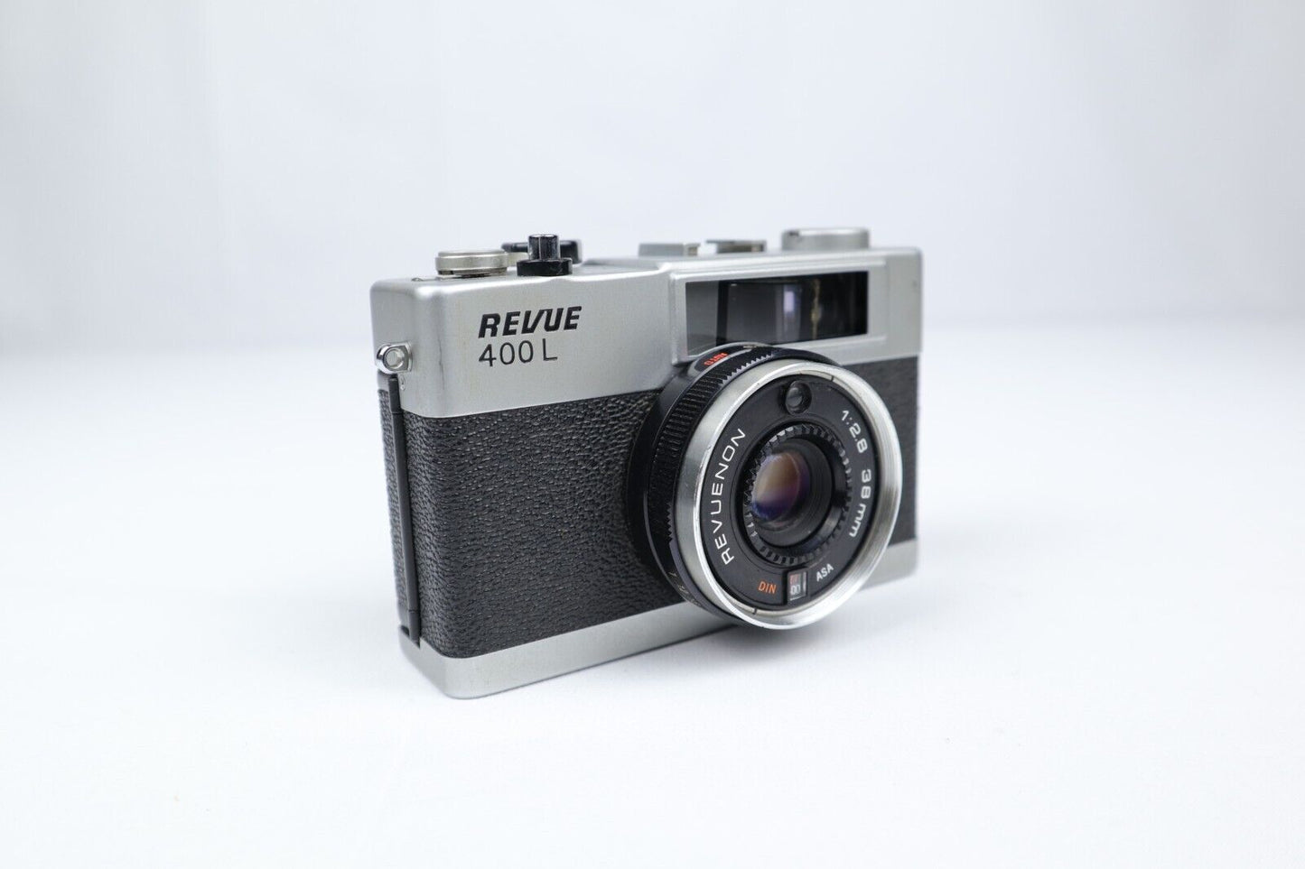 Revue 400L | 35mm Point & Shoot Film Camera | Silver/Black