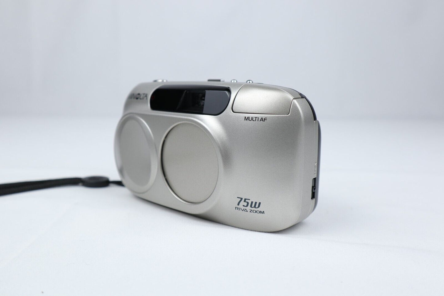 Minolta 75W Riva Zoom | 35mm Point & Shoot Film Camera | Silver