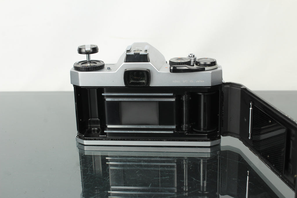 Pentax KX Asahi + 55mm 1.8 Pentax lens