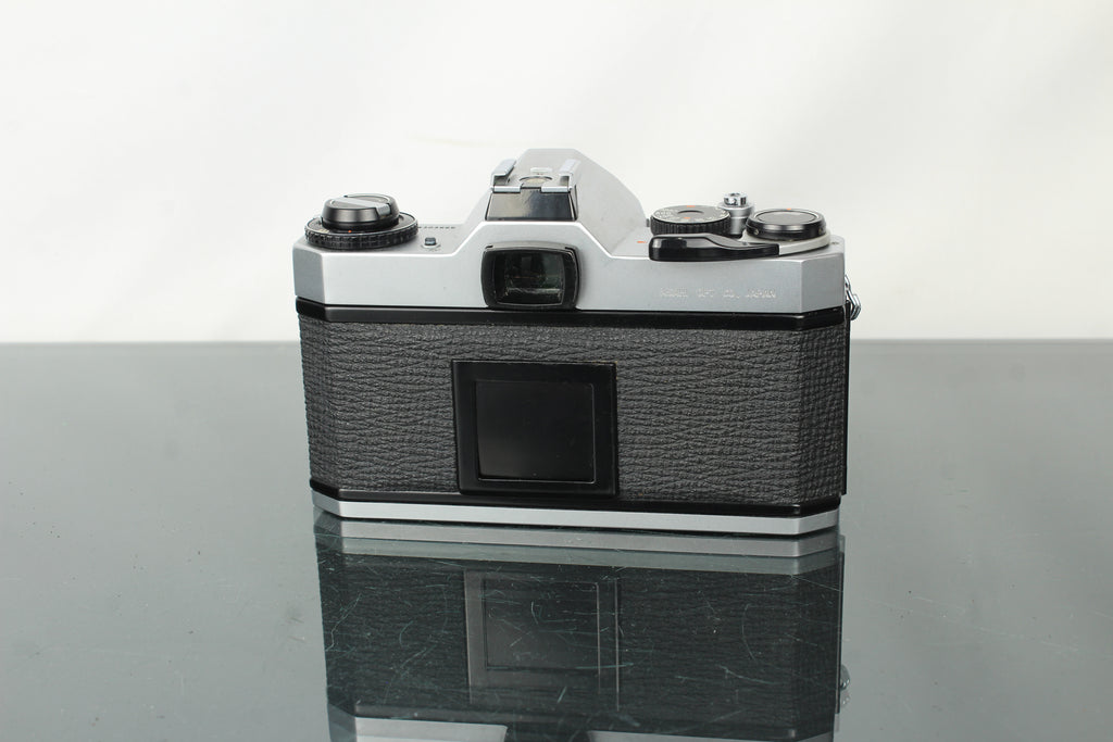 Pentax KX Asahi + 55mm 1.8 Pentax lens