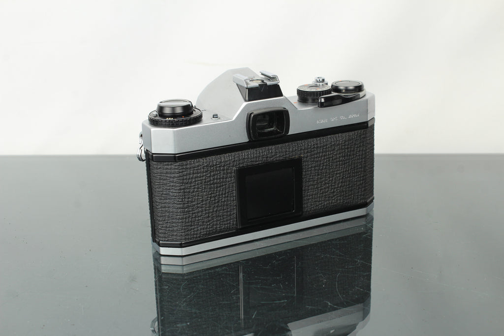 Pentax KX Asahi + 55mm 1.8 Pentax lens