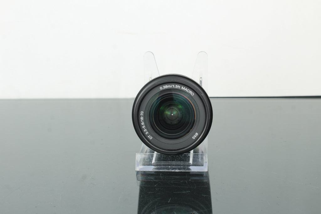 Sony 3.5-5.6/18-70 A Mount