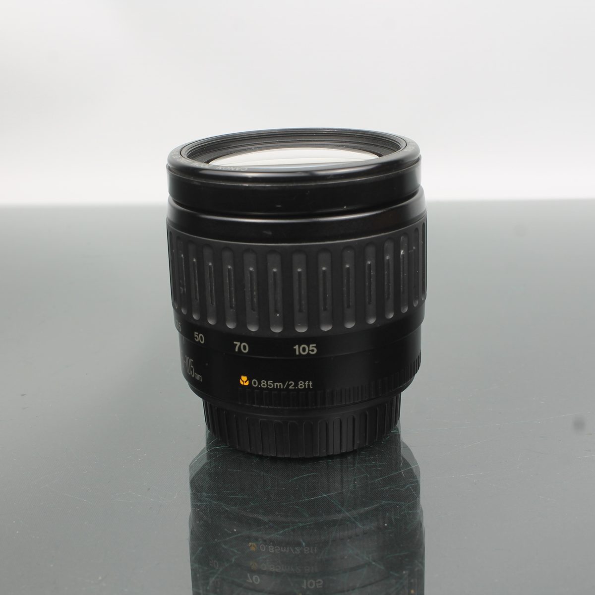 Canon Zoom Lens EF 35-105mm 1:4.5-5.6