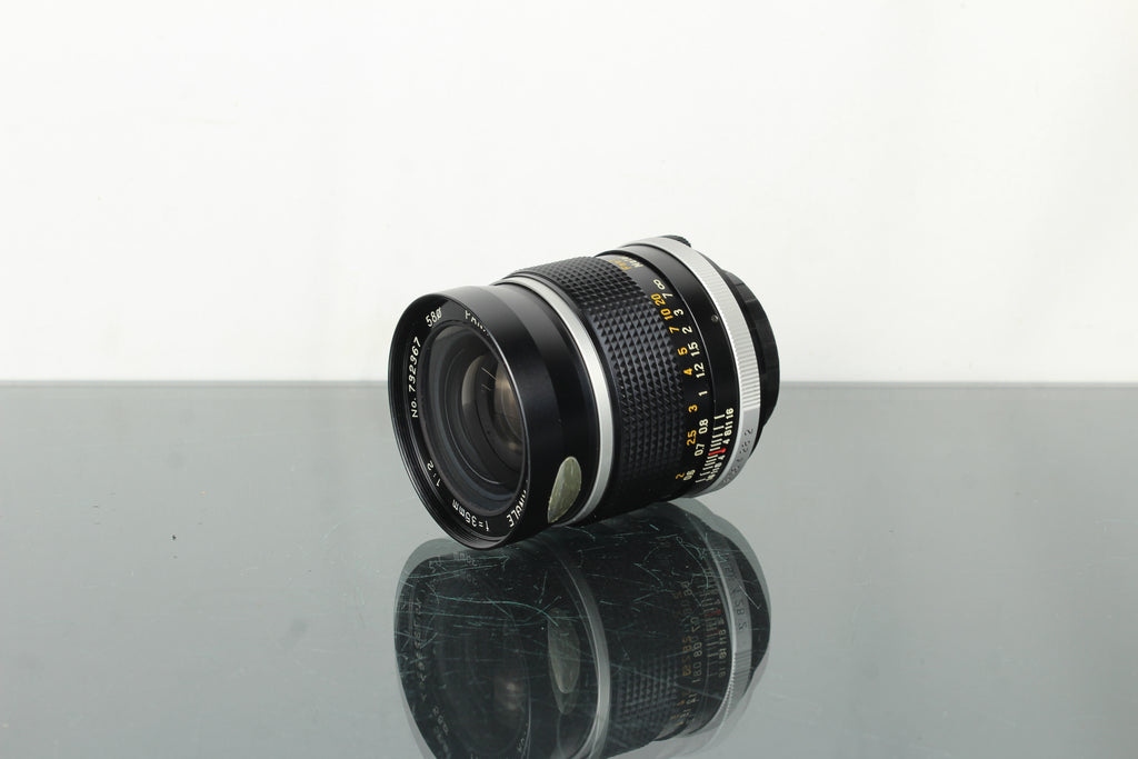 Panagor f=35mm 1:2 M42 Mount lens