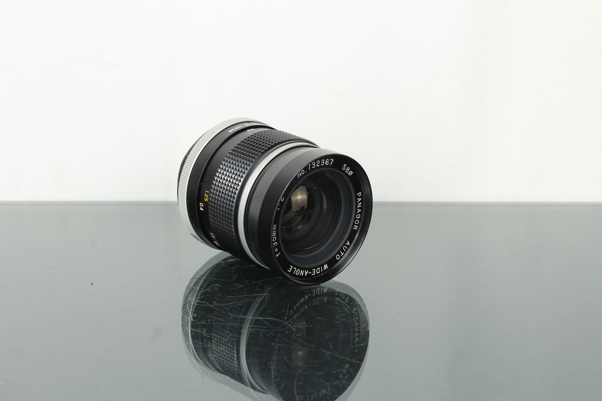 Panagor f=35mm 1:2 M42 Mount lens