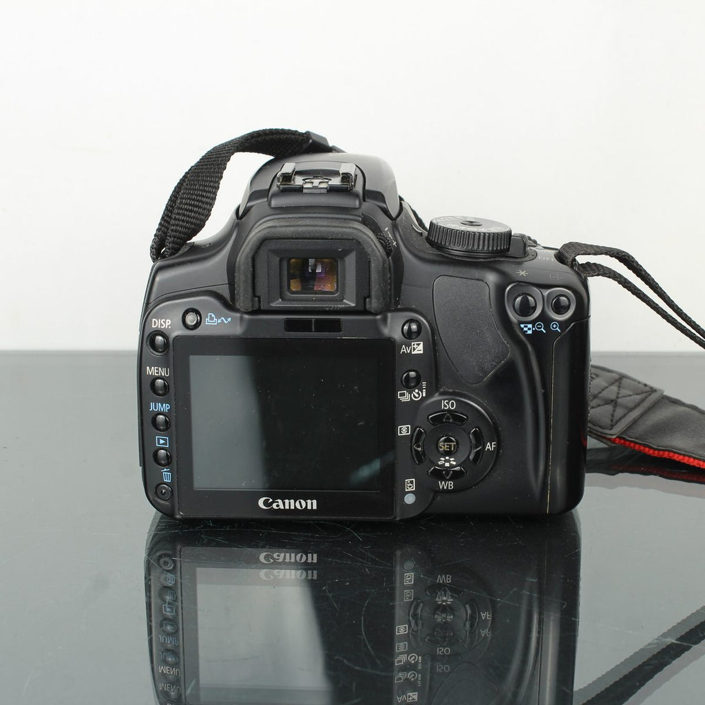 Canon EOS 400D EF-S 18-55mm IS
