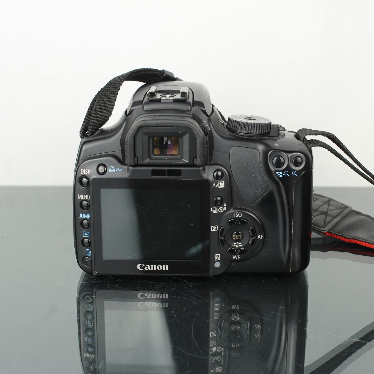 Canon EOS 400D EF-S 18-55mm IS