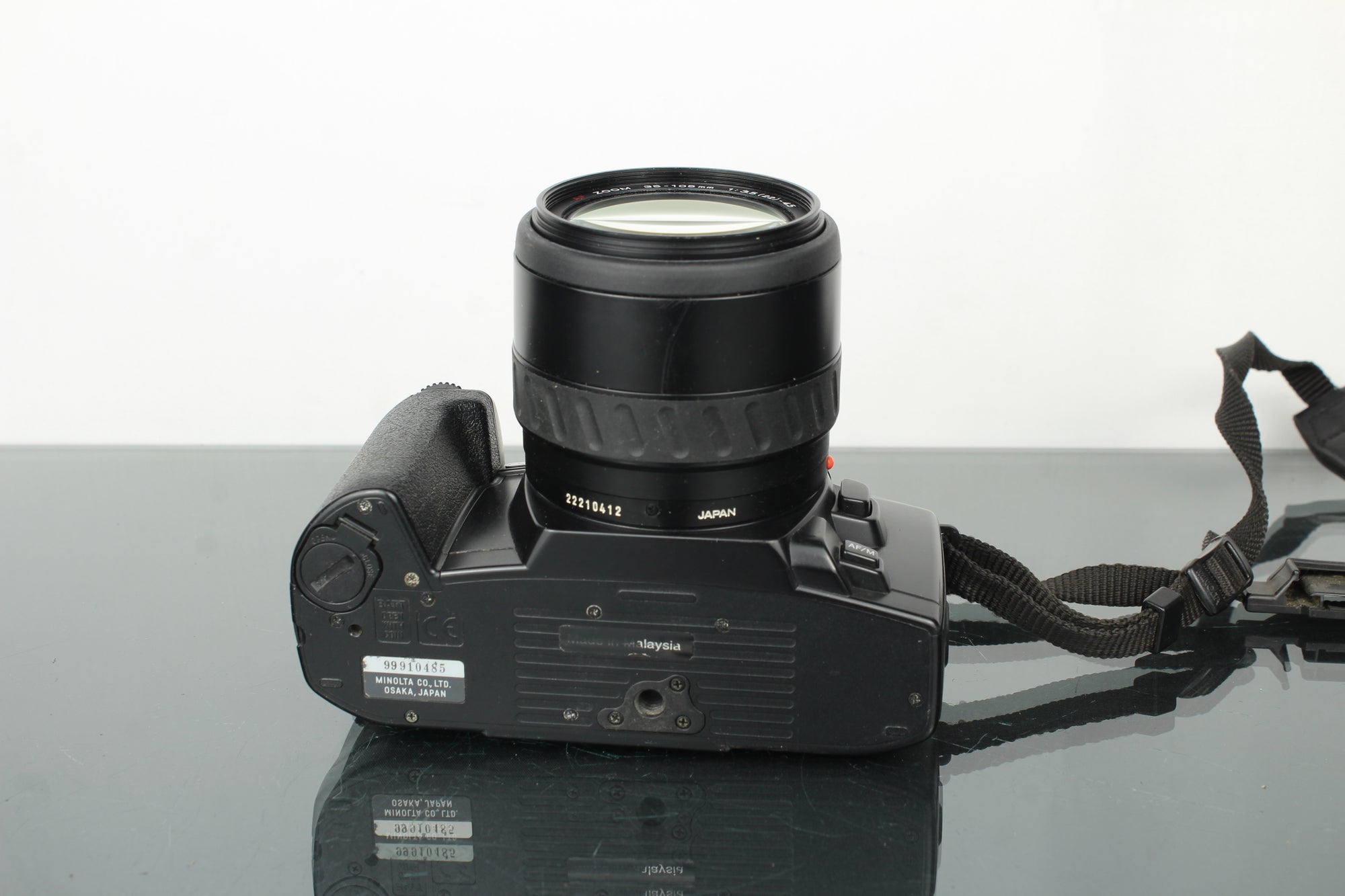 Minolta Dynax 404Si + Minolta AF Zoom 35-105mm 3.5-4.5 lens