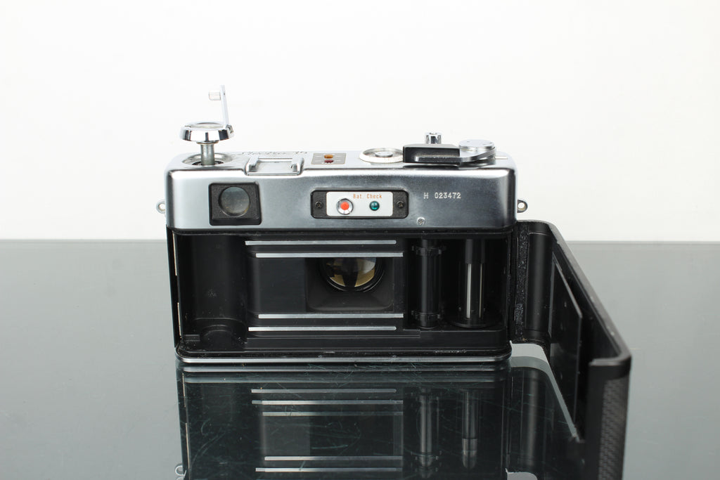 Yashica Electro 35 G
