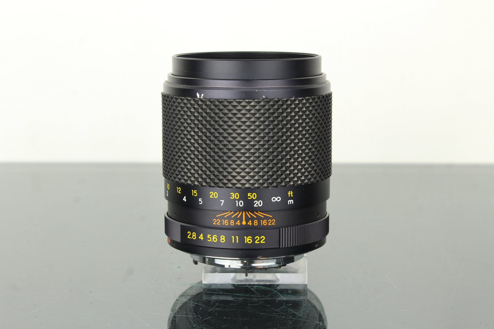 Yashica DSB 135mm 1:2.8 CY Mount