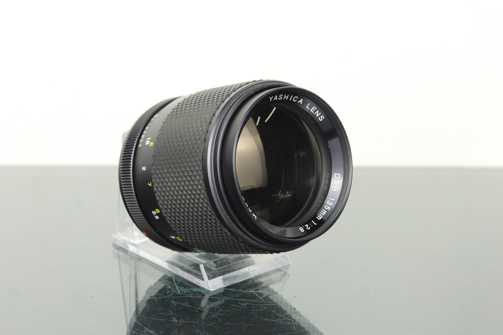 Yashica DSB 135mm 1:2.8 CY Mount