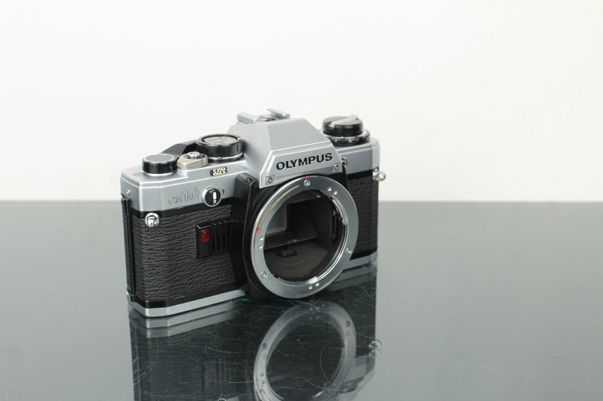 Olympus OM-10