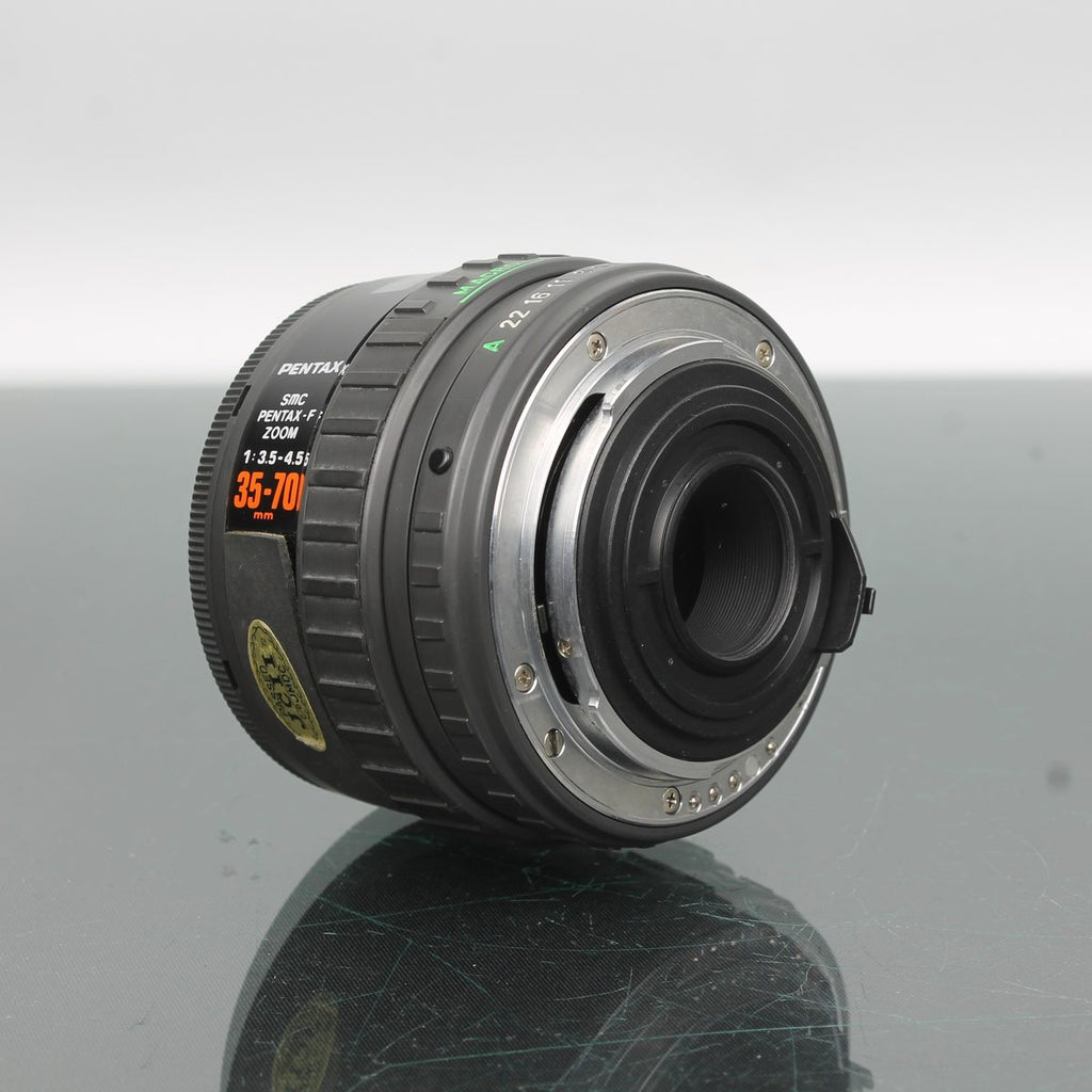 SMC Pentax-F Zoom 1:3.5 35-70mm