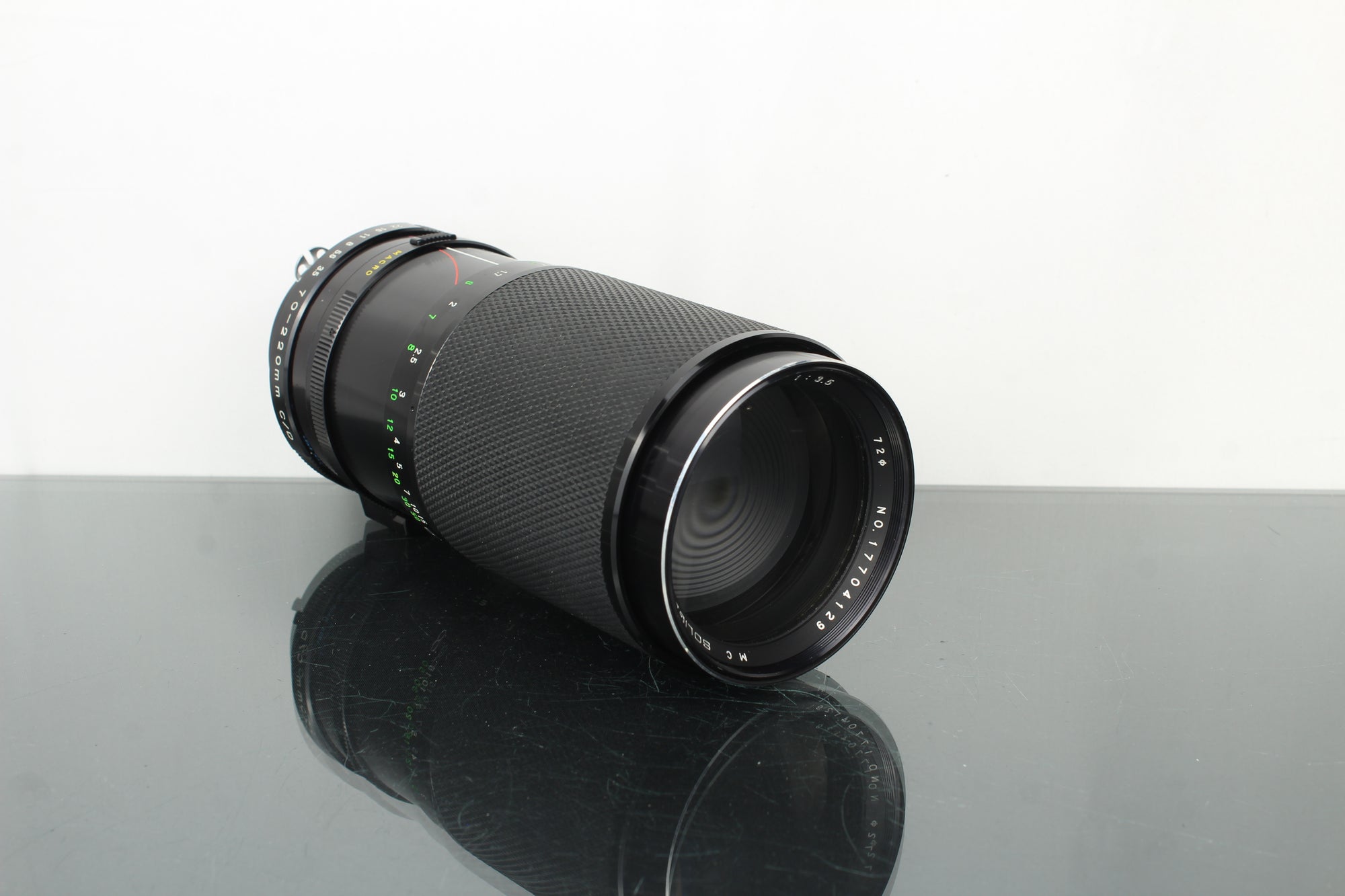 Soligor MC 70-220mm f/3.5