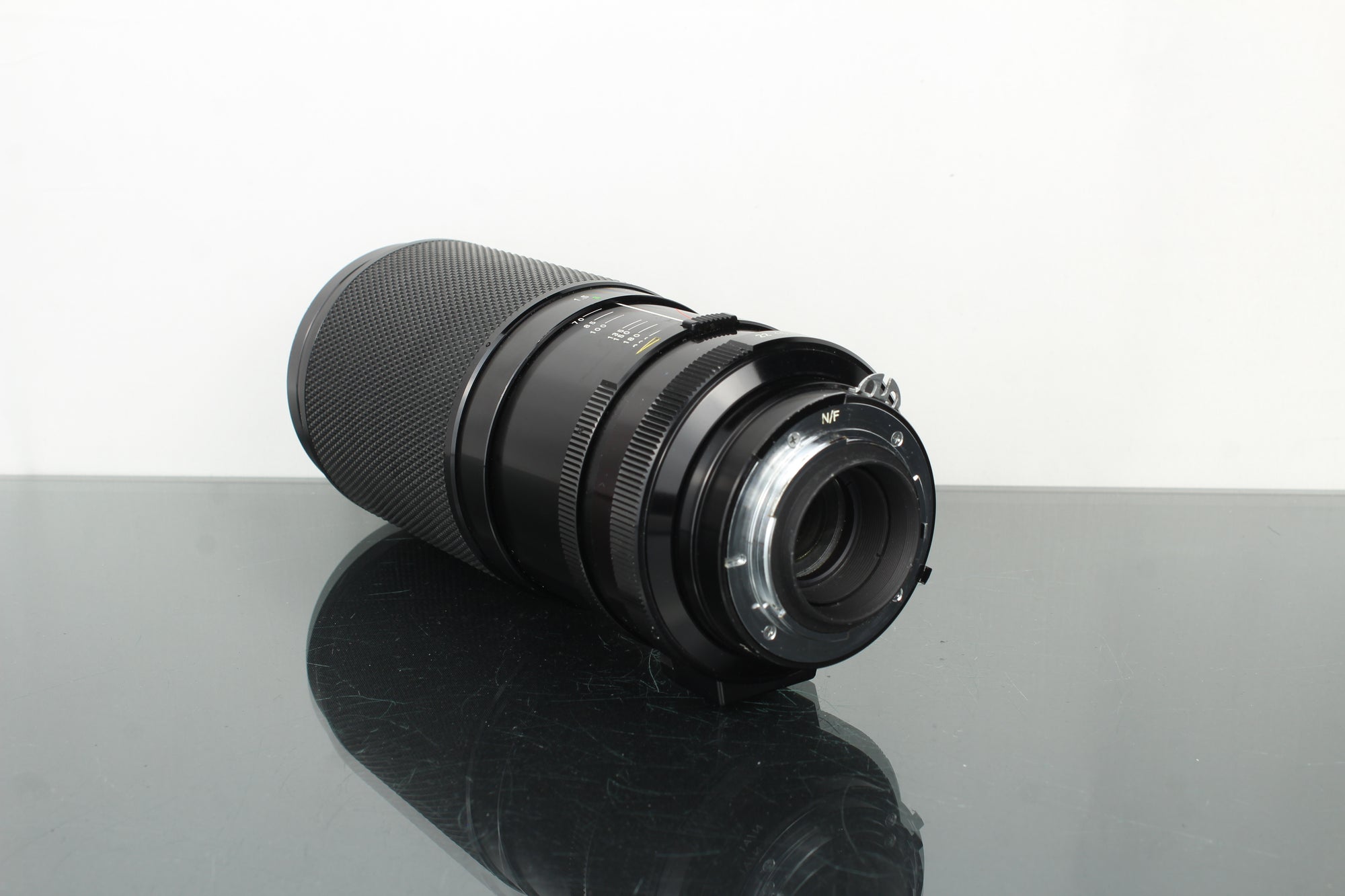 Soligor MC 70-220mm f/3.5