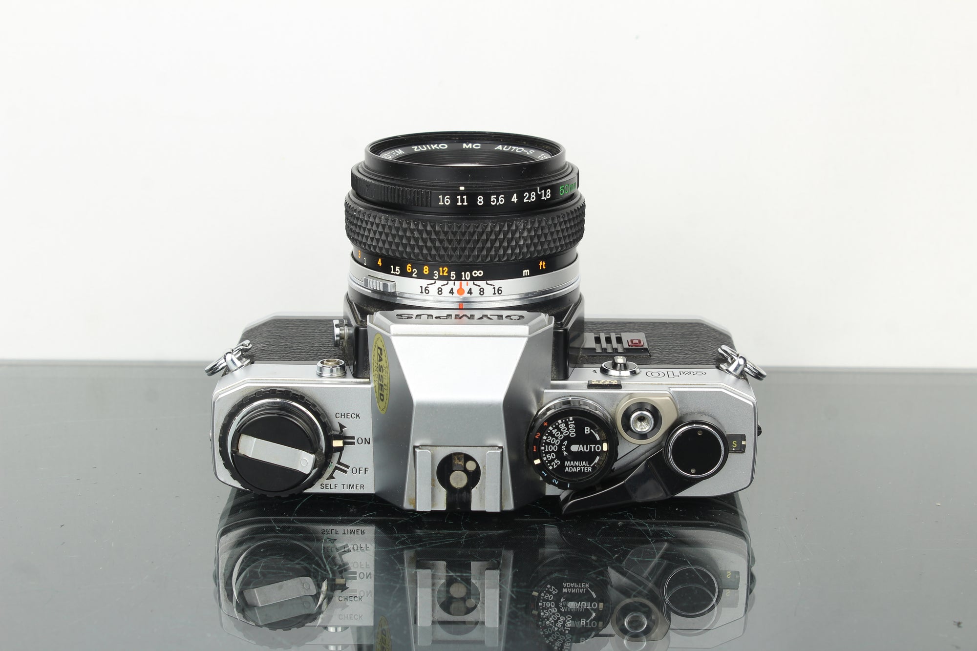 Olympus OM10 + OM 50mm f/1.8