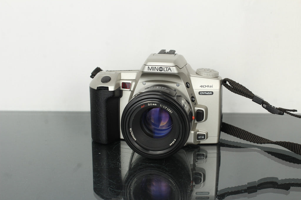 Minolta Dynax 404si