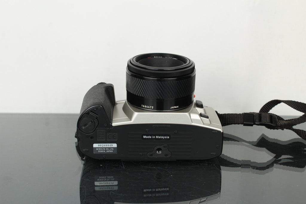 Minolta Dynax 404si