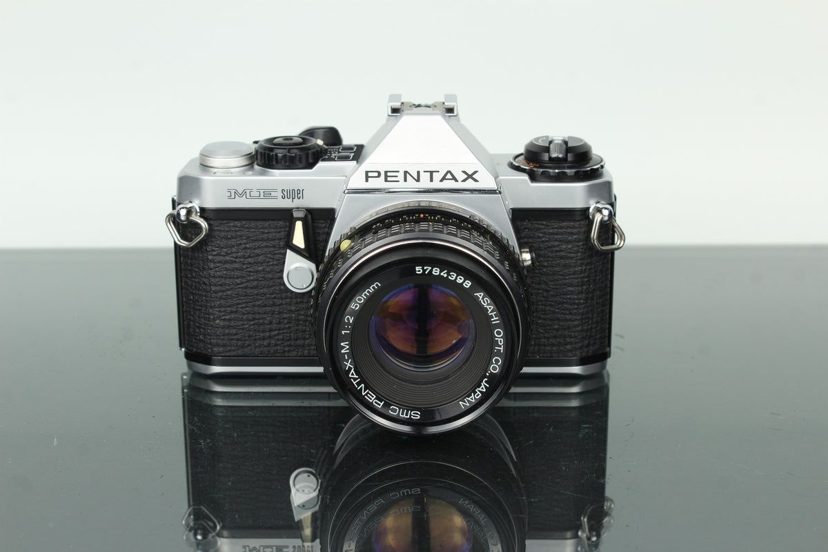 Pentax ME Super + Pentax-M 1:2 50mm