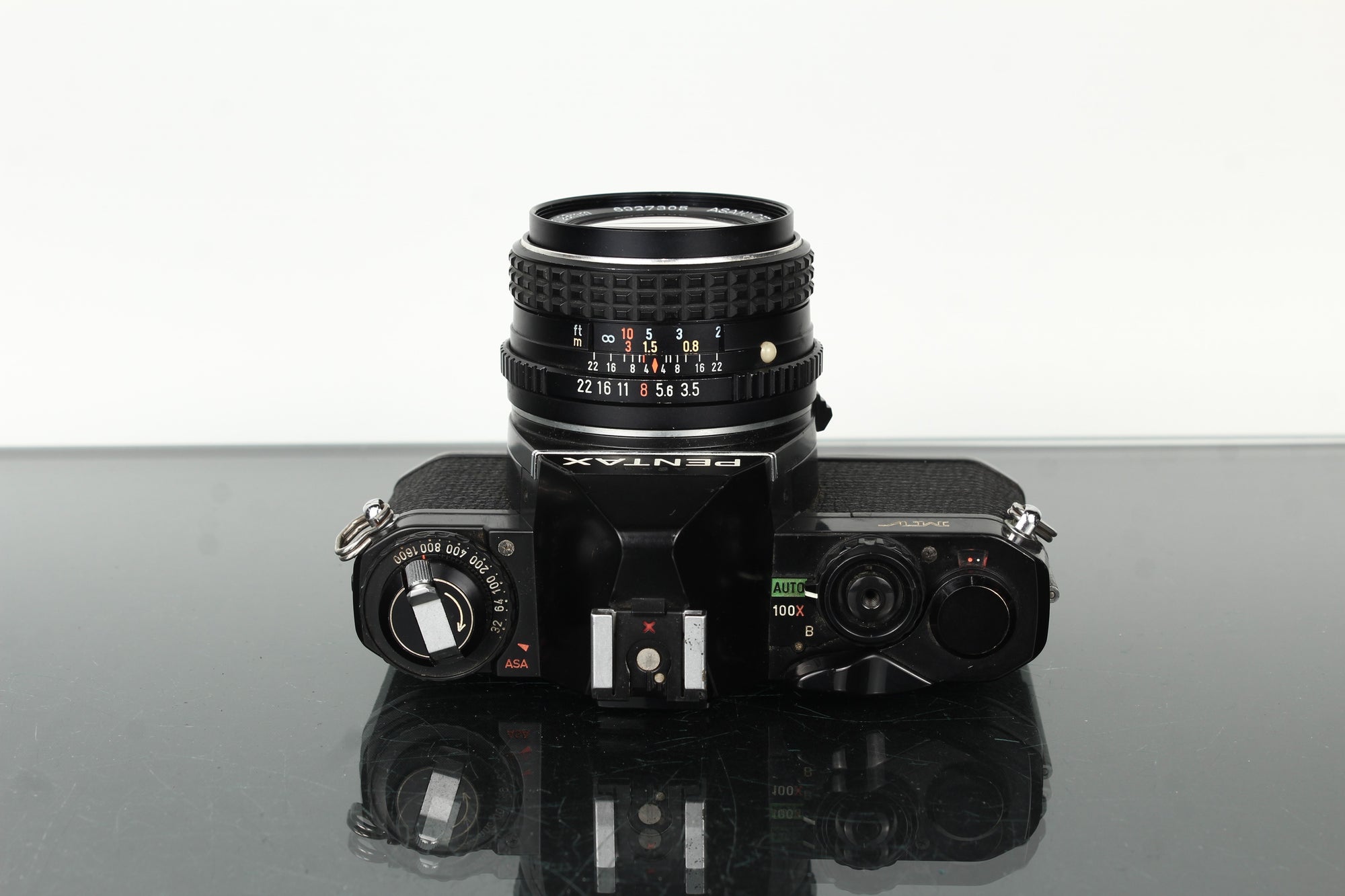 Pentax MV + Pentax-M 28mm f/3.5