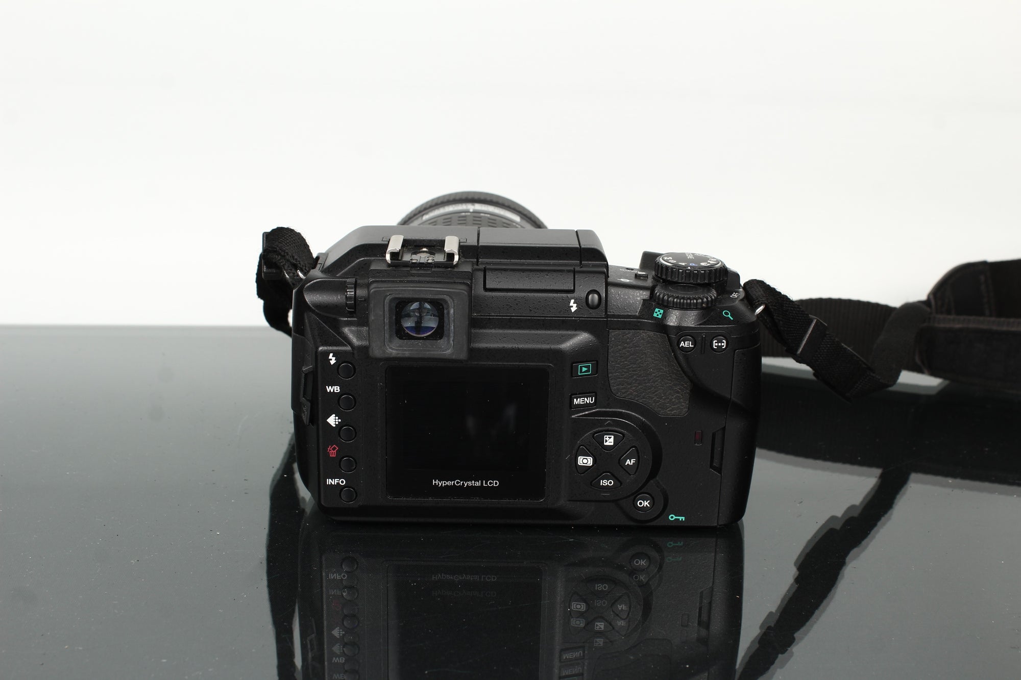 Olympus E-300 + Zuiko 40-150mm f/3.5-4.5