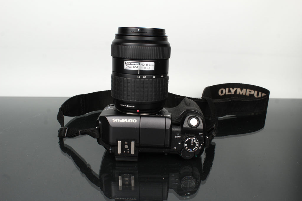 Olympus E-300 + Zuiko 40-150mm f/3.5-4.5