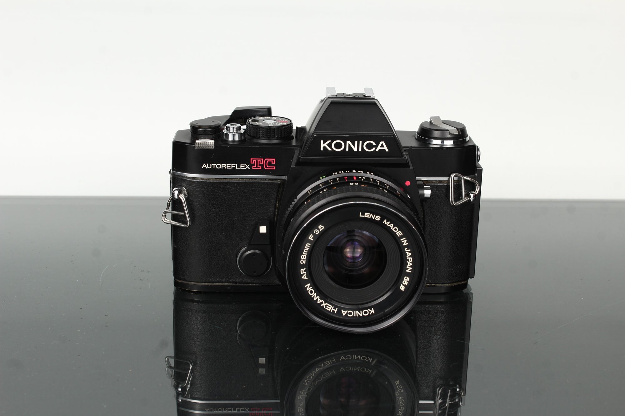 Konica Autoreflex TC + Konica Hexanon AR 28mm F/3.5