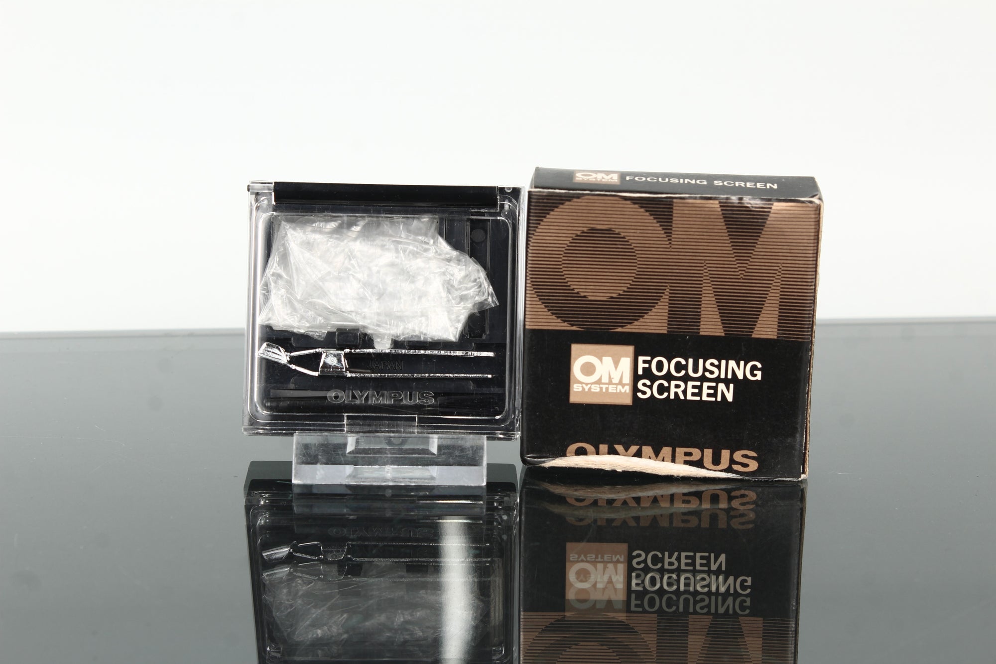 Olympus OM System Focusing Screen