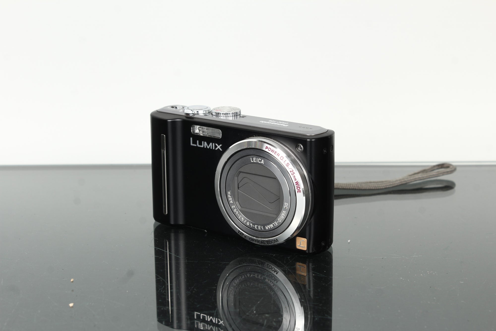 Panasonic Lumix DMC-TZ8