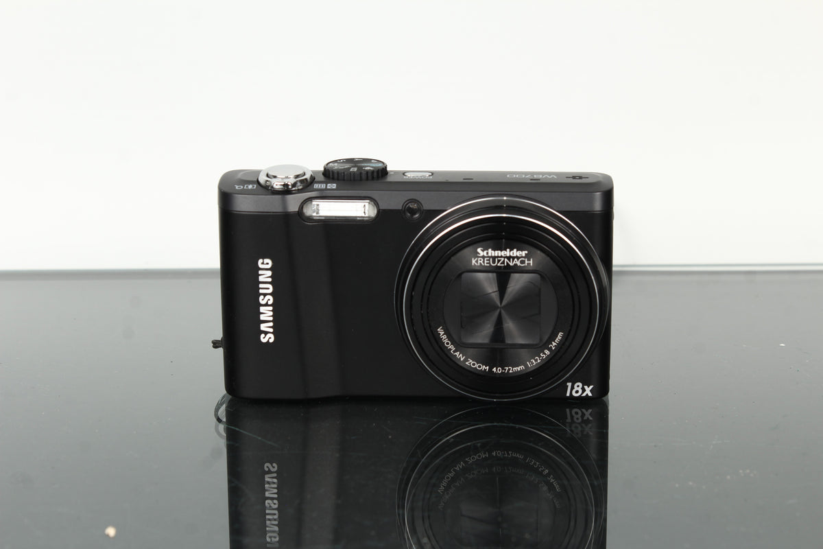 Samsung WB700