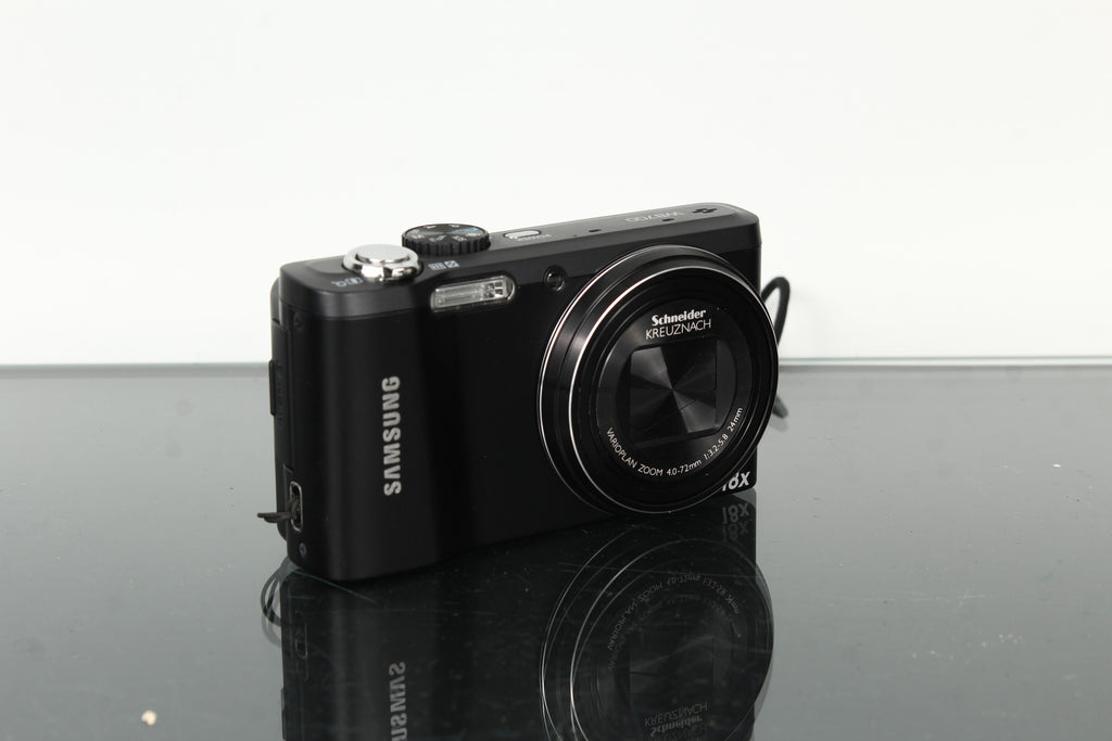 Samsung WB700