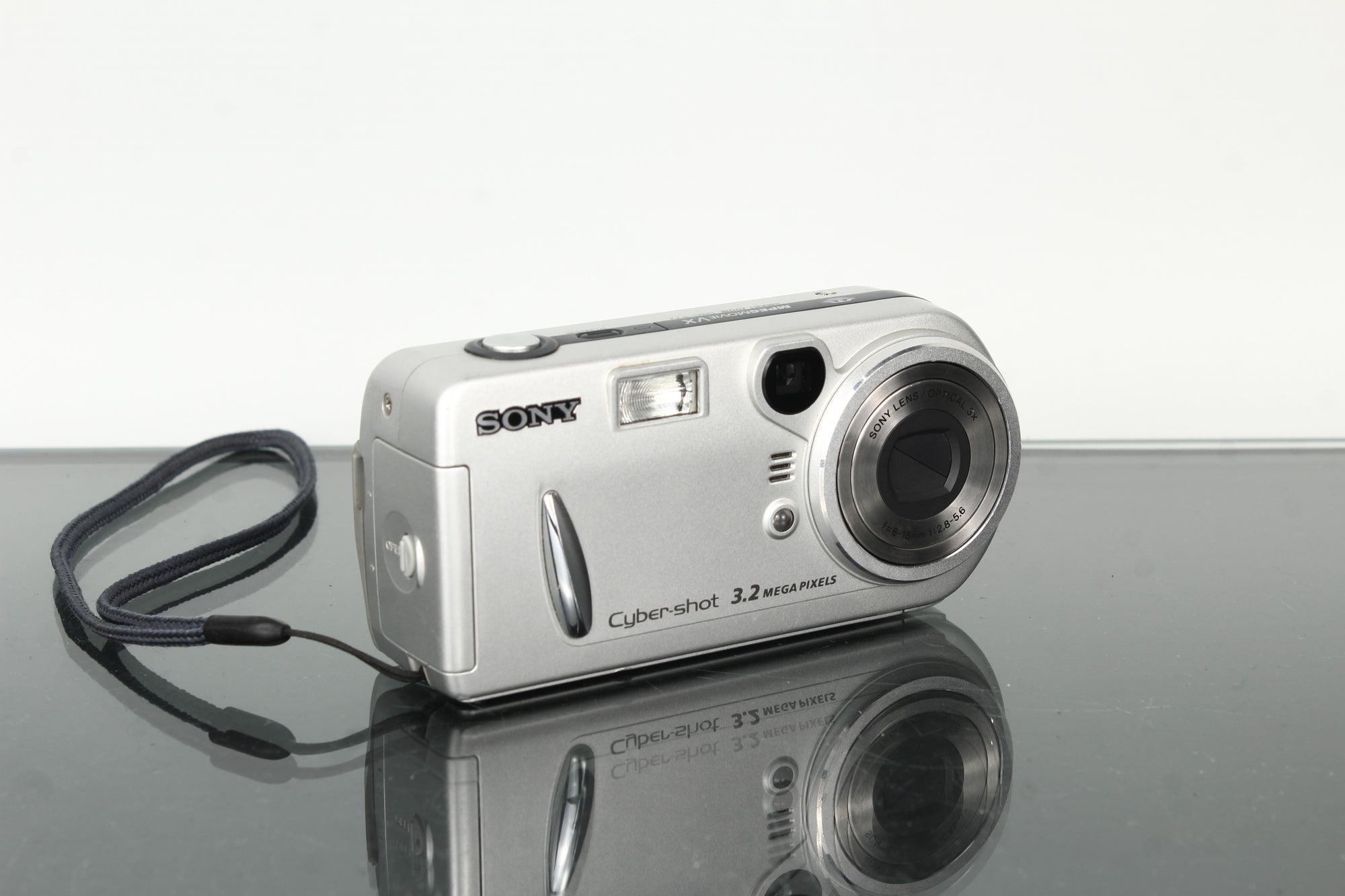 Sony Cybershot DSC-P72