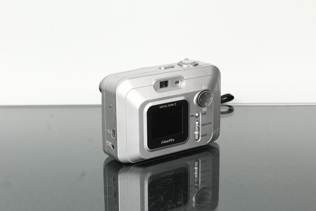 FUJIFILM FinePix A202