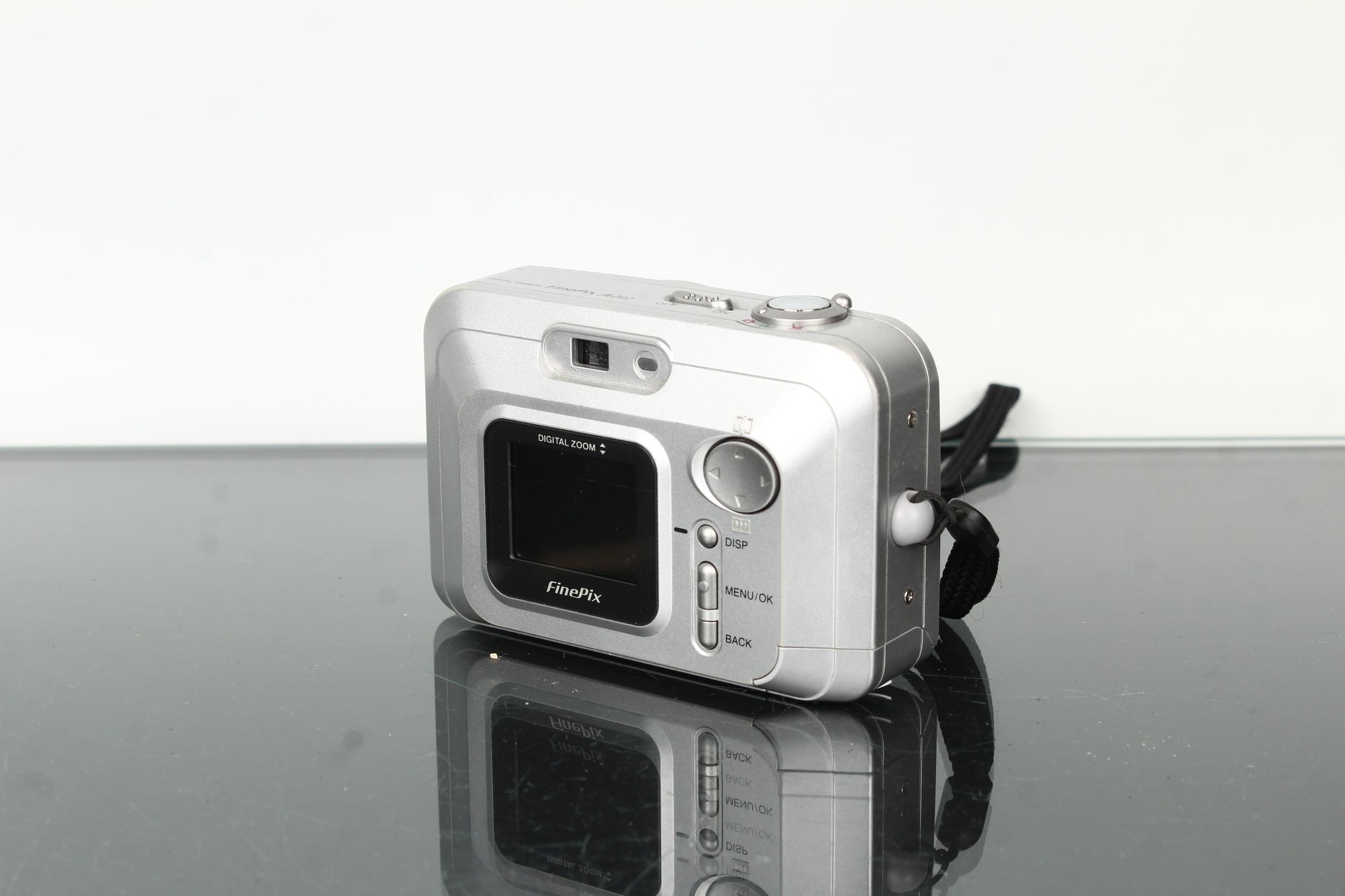 FUJIFILM FinePix A202