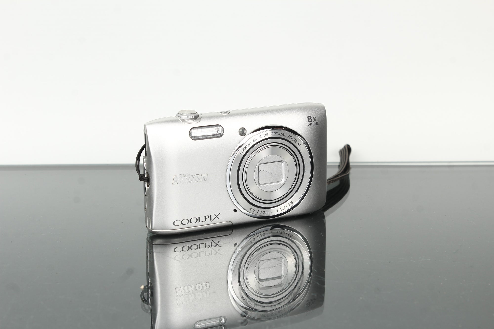 Nikon Coolpix S3600