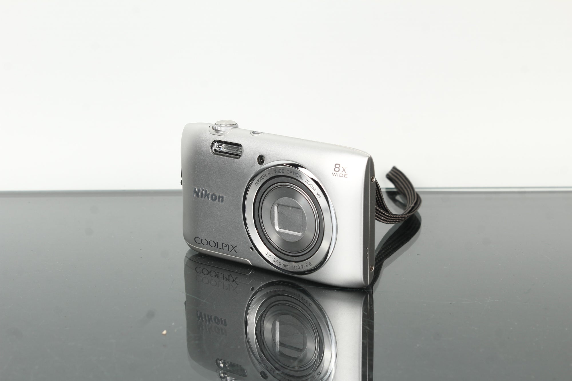 Nikon Coolpix S3600
